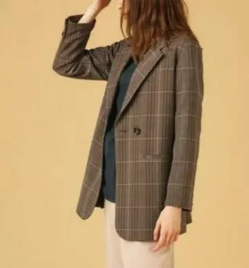 새상품급 COEL 코엘 허리 쉐이프 체크 자켓
