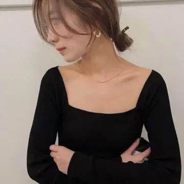 hbeauty&youth 스퀘어넥 니트