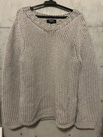 A.P.C. 니트 스웨터