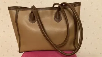 A4 수납 가능 토트백