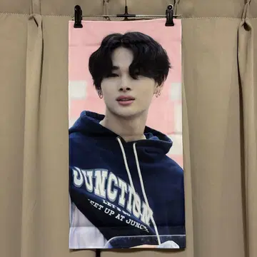 니키 슬로우건