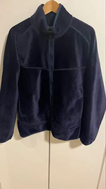 nonnative 네이비 플리스 자켓