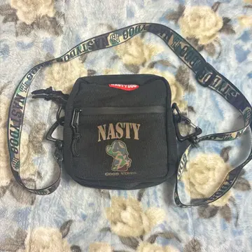 Nasty Dog ND 숄더 파우치 블랙 x 카모
