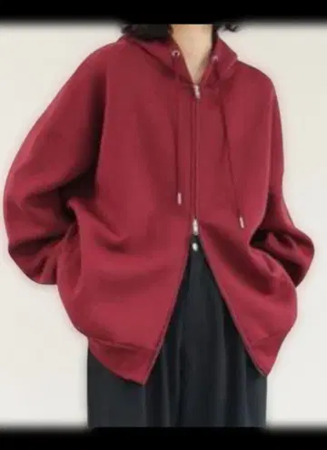 버건디 풀 집업 후디