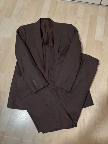 UNITED ARROWS 브라운 수트 REDA