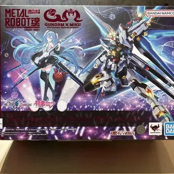 새상품 METAL ROBOT혼 스트라이크 프리덤 건담 이식 하츠네 미쿠