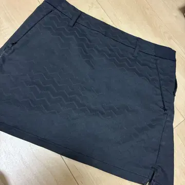 데상트 골프 스커트 DESCENTE
