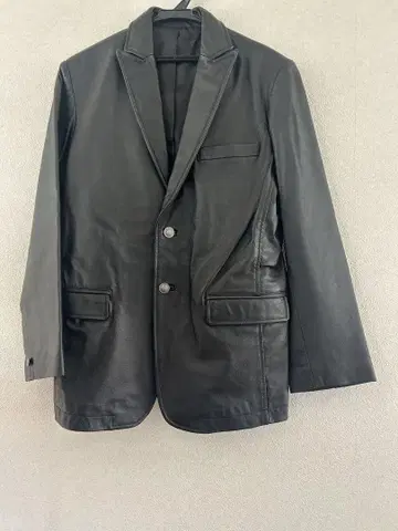 VOMAN 블랙 가죽 자켓