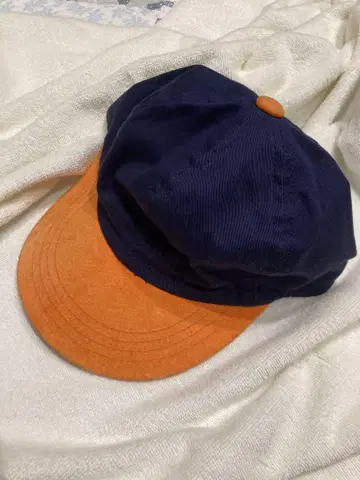 Hender Scheme 2tone cap
