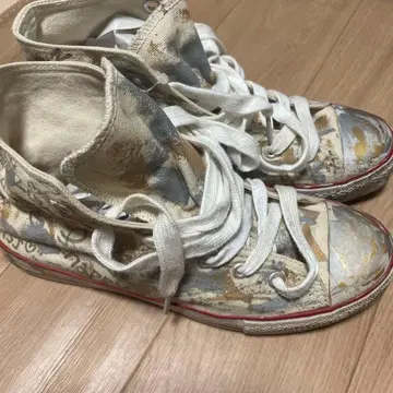 아트풍 하이컷 스니커즈