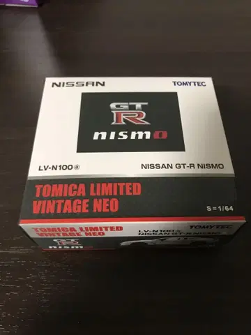토미카 리미티드 빈티지 닛산 GT-R NISMO