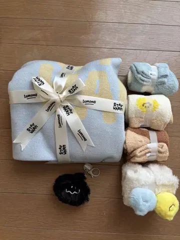 lemon8 레몬 모티브 담요와 삭스 세트 박스 없음