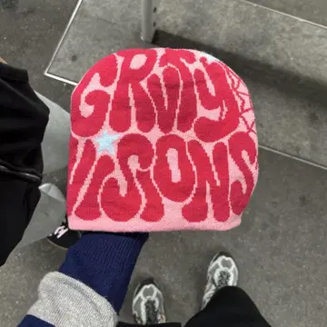 그래픽 니트 모자 GRUGY VISIONS 핑크