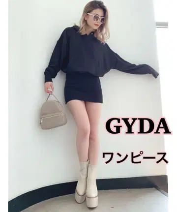 GYDA 돌먼 도킹 맨투맨 원피스