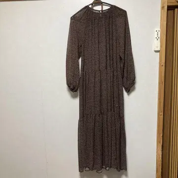 레오파드 무늬 긴팔 원피스