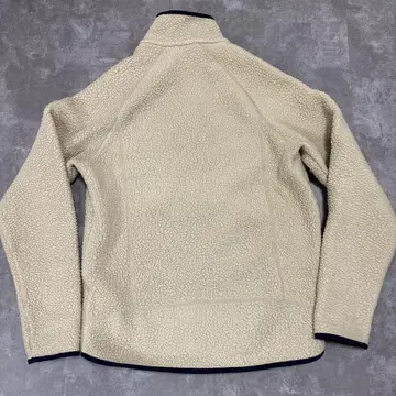 patagonia 레트로 파일 M 사이즈
