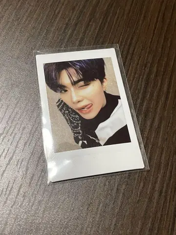 zb1 제베원 회장 한정판 폴라로이드 C상