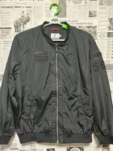 Hush Puppies 블랙 MA-1 자켓