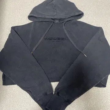 MOUSSY 후드 부착 크롭 맨투맨 그레이