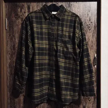 Black Dots 플란넬 셔츠 블랙 x 올리브 M