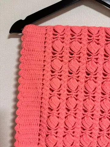 코랄 핑크 레이스 뜨개질 스톨