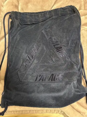 PALACE 냅색