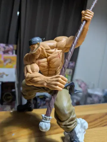 원피스 흰 수염 에드워드 뉴게이트 리페인트