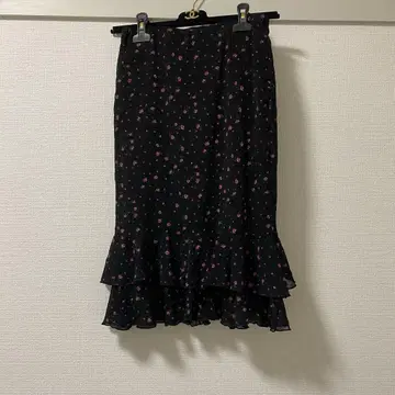 flower skirt