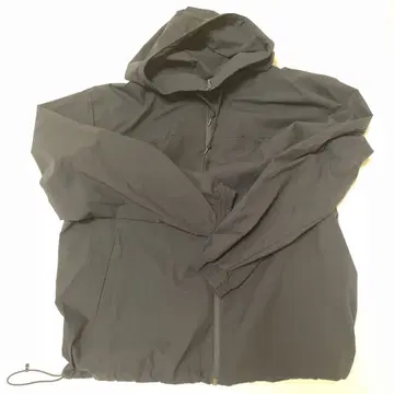 다크 그레이 후드 부착 자켓
