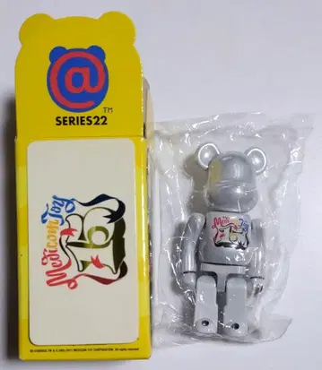 베어브릭 22 시크릿 15주년