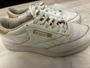 리복 스니커즈 클럽 C