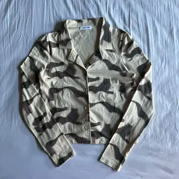 LAGUA GEM MARBLE CUT TOPS 카모 패턴 긴팔