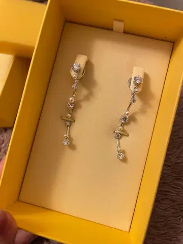 Swarovski 펄 크리스탈 롱 귀걸이
