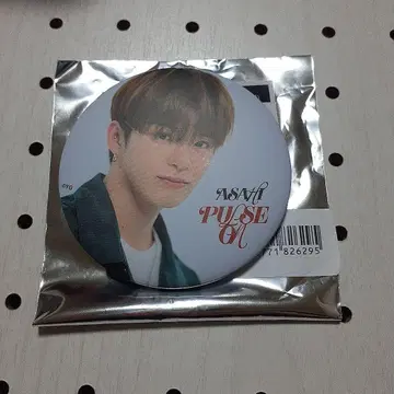 TREASURE 아사히 PLUS ON 캔뱃지 캔뱃지
