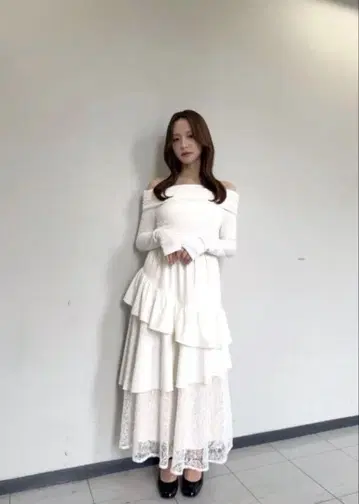 RESEXXY 리젝시 오프숄더 도킹 원피스
