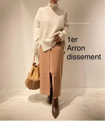 1er Arrondissement 프리미어 하이넥 니트