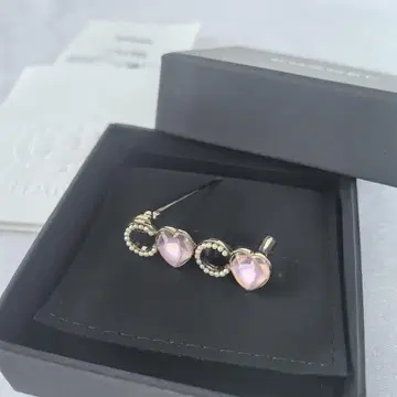 COCO 핑크 브로치 하트 모티브