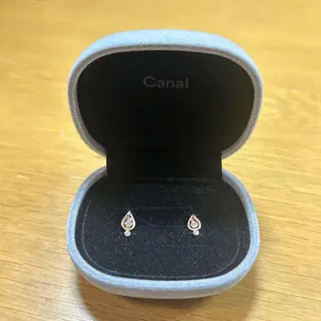 Canal 눈물형 크리스탈 귀찌