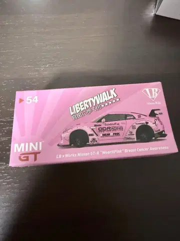 MINI GT LB+Works 닛산 GT-R 핑크 54