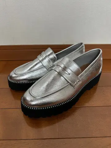 Daniella&GEMMA 실버 로퍼 38 다니엘라앤제마