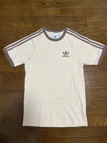adidas 아디다스 쓰리 스트라이프 티셔츠 남녀 공용