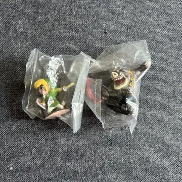 [ 미개봉 새상품 ] 젤다의 전설 바람의 택트 팬북 피규어만