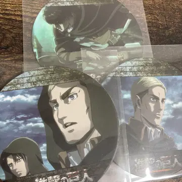 진격의 거인 코스터 엘빈 리바이