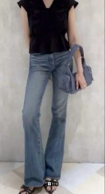 새상품급 MVS FLARE moussy long 25인치 플레어 데님