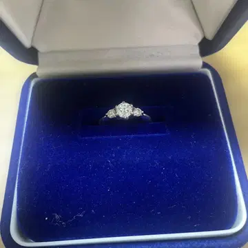 TSUTSUMI 다이아몬드 플라티나 반지