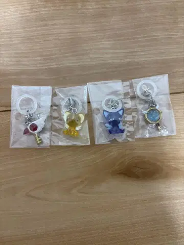 카드캡터 사쿠라 메지루시 액세서리 4종 세트