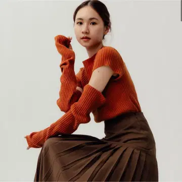 RANDEBOO 랑데부 참 워머 니트