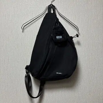 니코앤드 오리지널 발수 슬링백 블랙