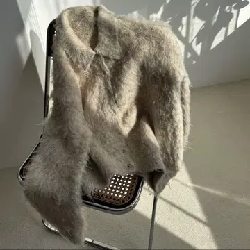 discoat 샤기 카라 가디건 아이보리