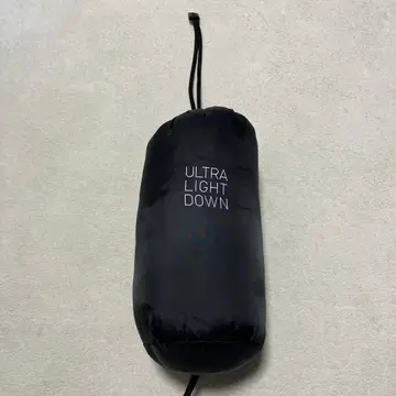 ULTRA LIGHT DOWN 블랙 다운 자켓